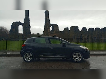 Used Renault Clio 2013 for sale - 76902506: Photo