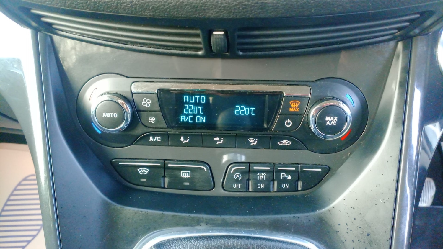 Used Ford Kuga 2016 for sale - 76829585: Photo 14