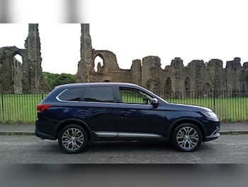 Used Mitsubishi Outlander 2015 for sale - 79731759: Photo