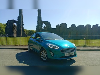 Used Ford Fiesta 2017 for sale - 78420553: Photo