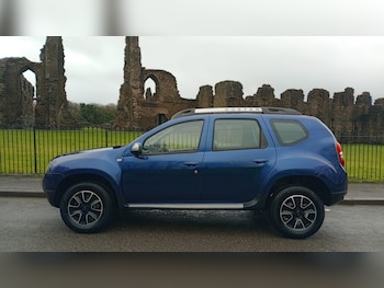 Used Dacia Duster 2017 for sale - 77271889: Photo