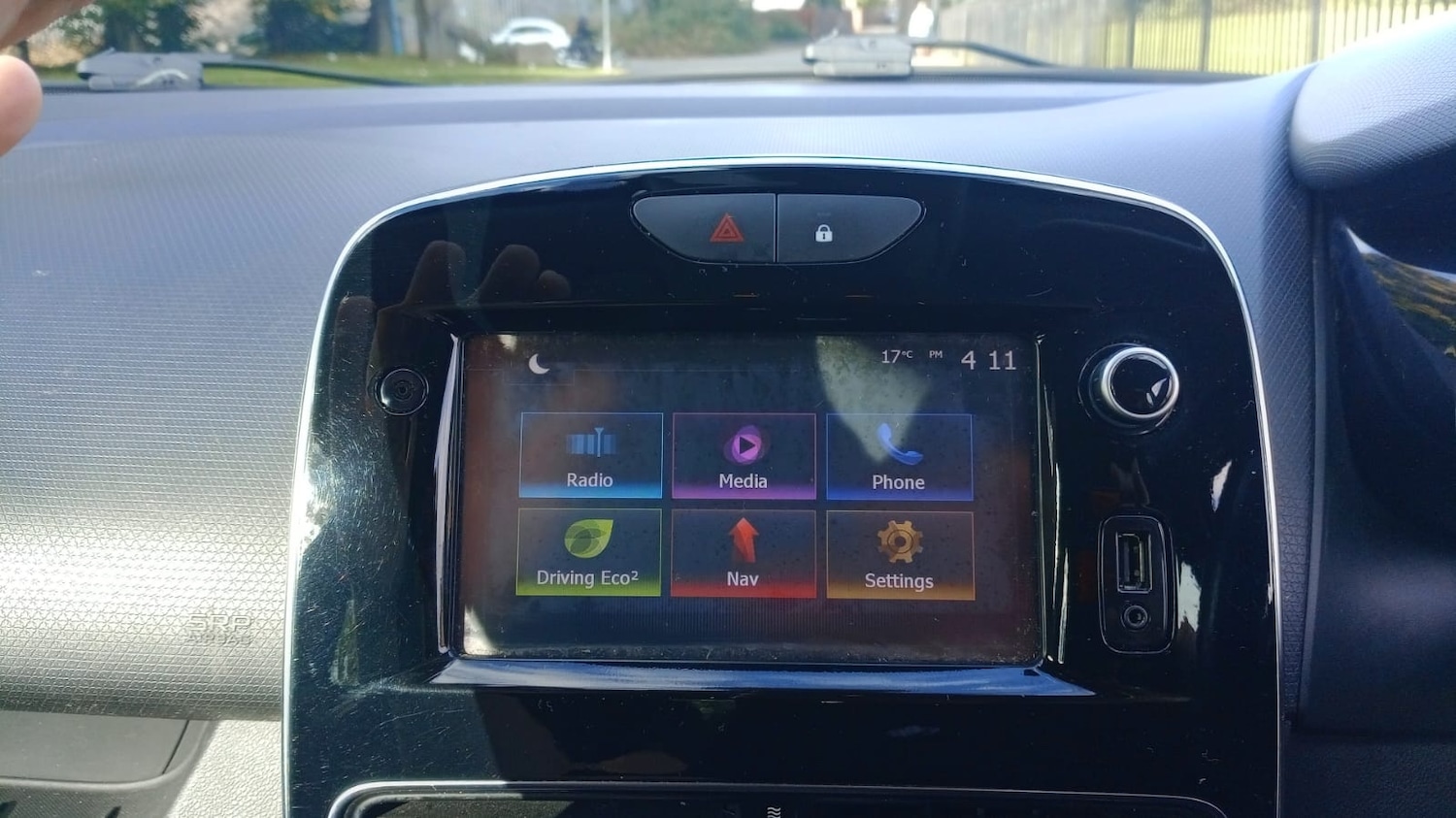 Used Renault Clio 2017 for sale - 76126062: Photo 11