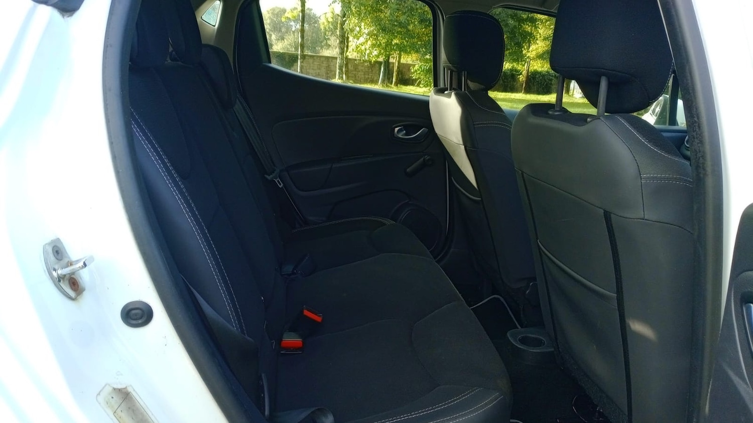 Used Renault Clio 2017 for sale - 76126062: Photo 7