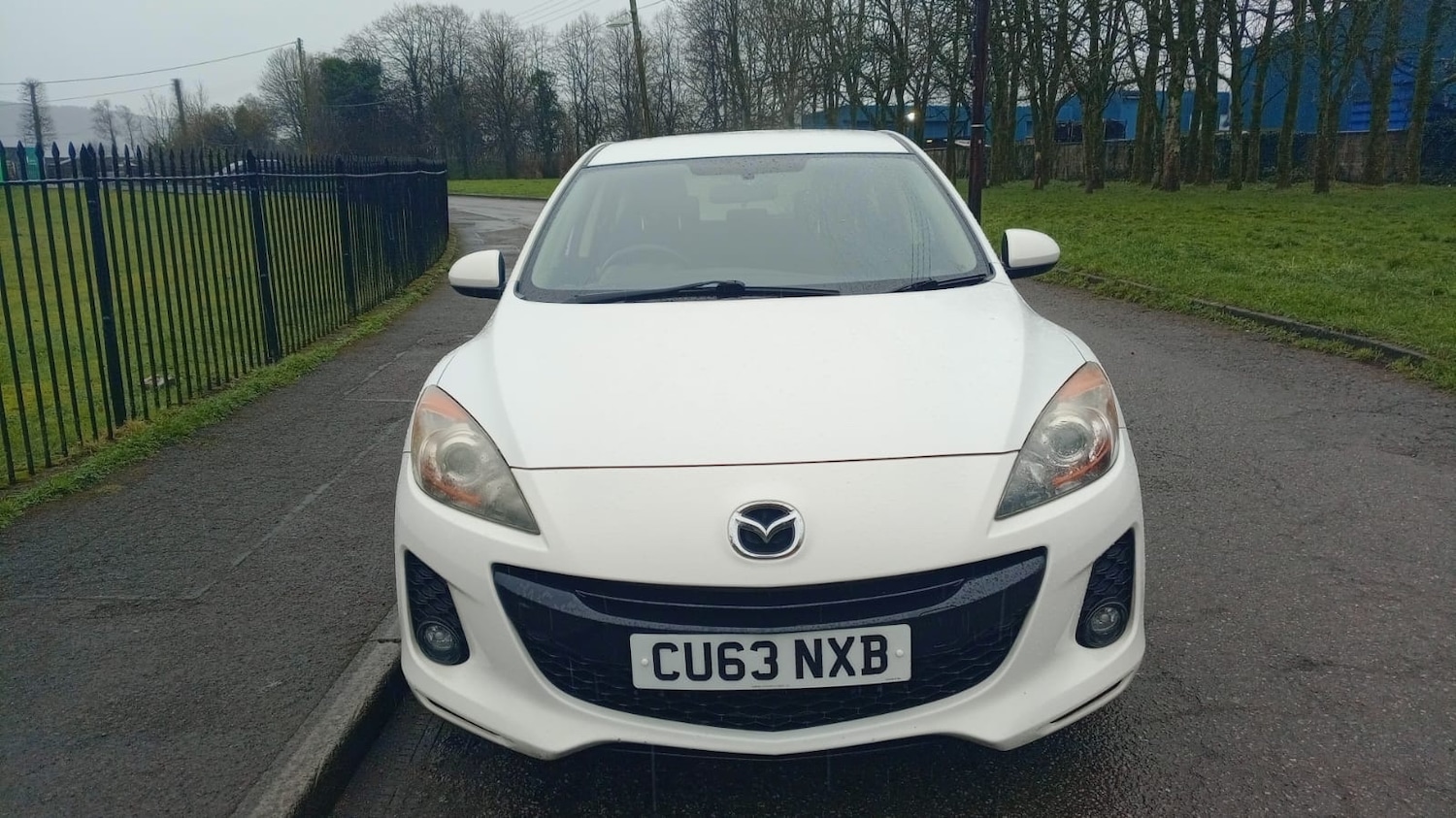 Used Mazda Mazda3 2013 for sale - 77136640: Photo 3