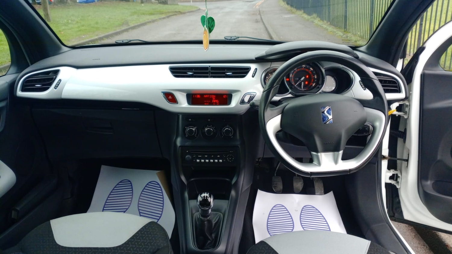 Used DS Automobiles DS 3 2017 for sale - 76829503: Photo 8