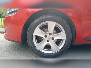 Used Renault Clio 2016 for sale - 79785486: Photo