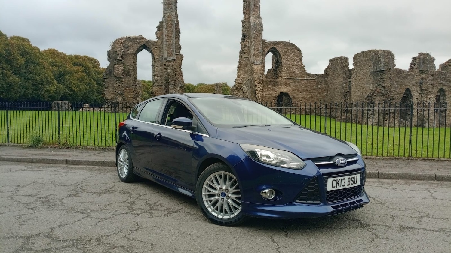 Used Ford Focus 2013 for sale - 76007173: Photo 1