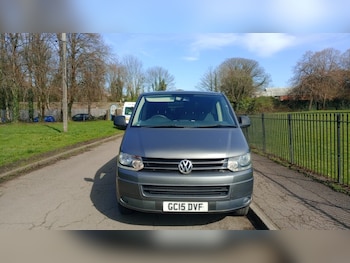 Used Volkswagen Transporter Shuttle 2015 for sale - 77930959: Photo
