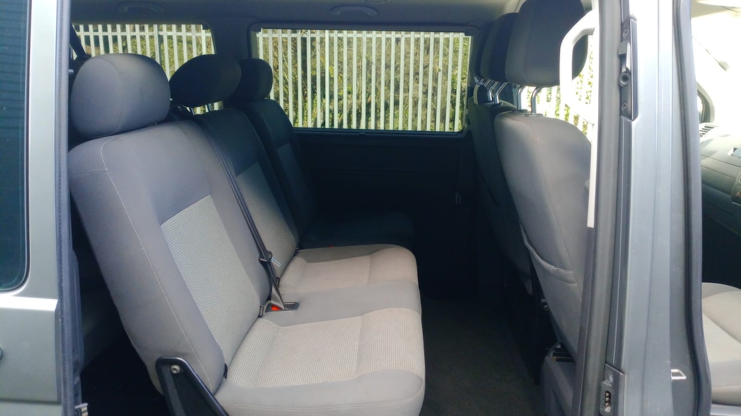 Used Volkswagen Transporter Shuttle 2015 for sale - 77930959: Photo 8