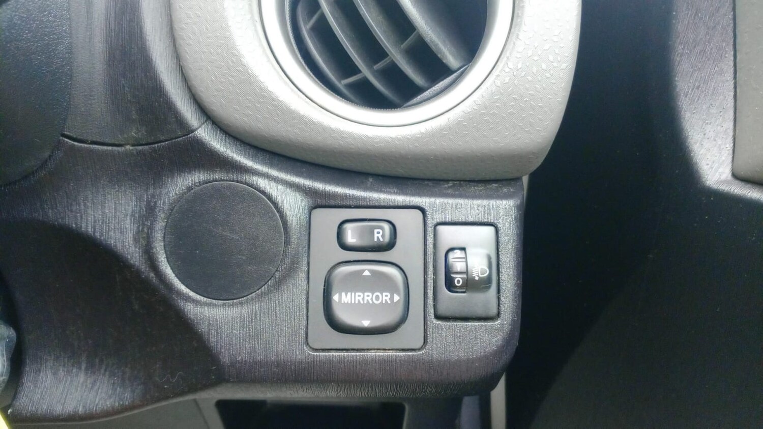 Used Toyota Yaris 2012 for sale - 78178041: Photo 13