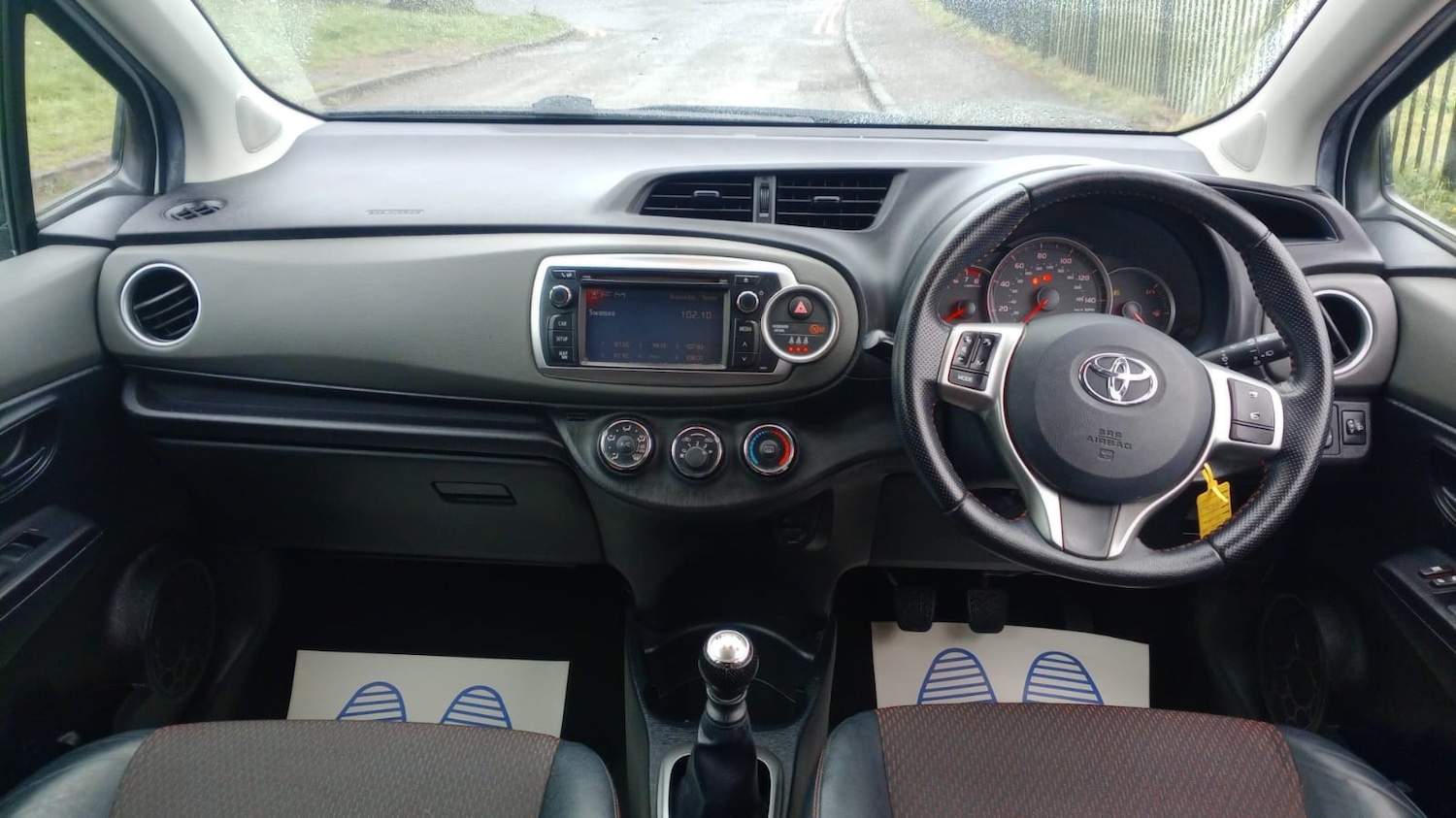 Used Toyota Yaris 2012 for sale - 78178041: Photo 9