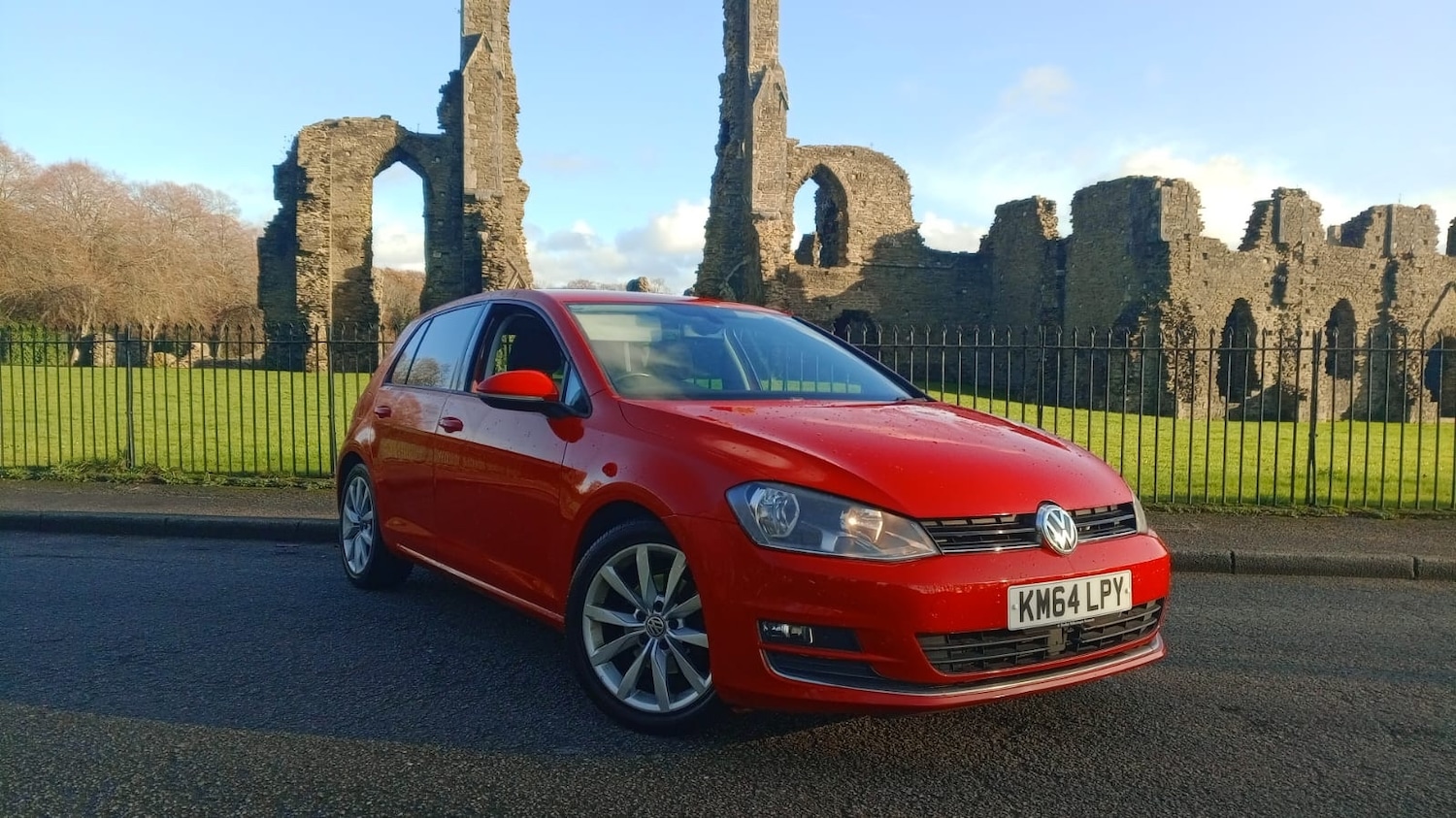 Used Volkswagen Golf 2014 for sale - 76807311: Photo 1