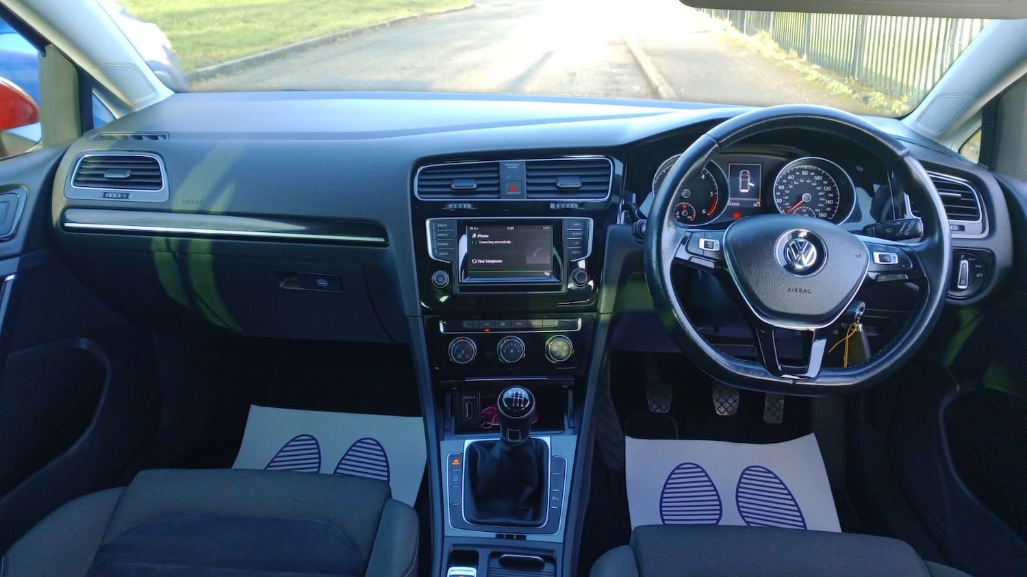 Used Volkswagen Golf 2014 for sale - 76807311: Photo 10