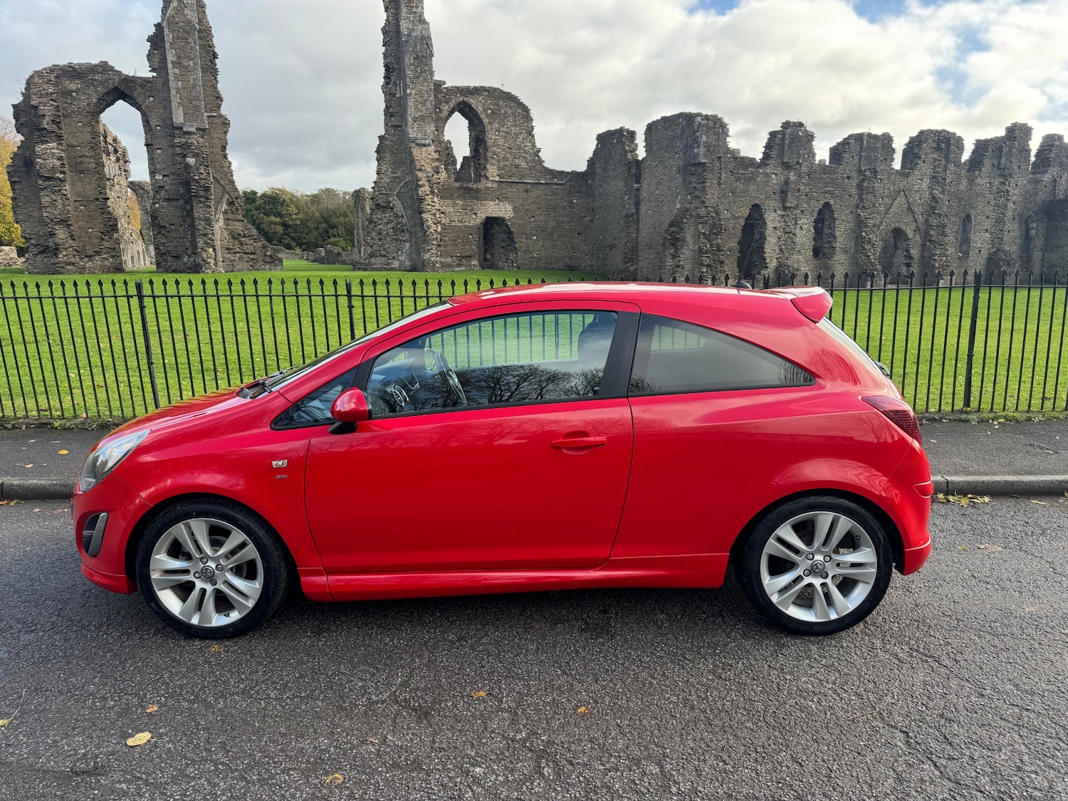 Used Vauxhall Corsa 2014 for sale - 76374083: Photo 10