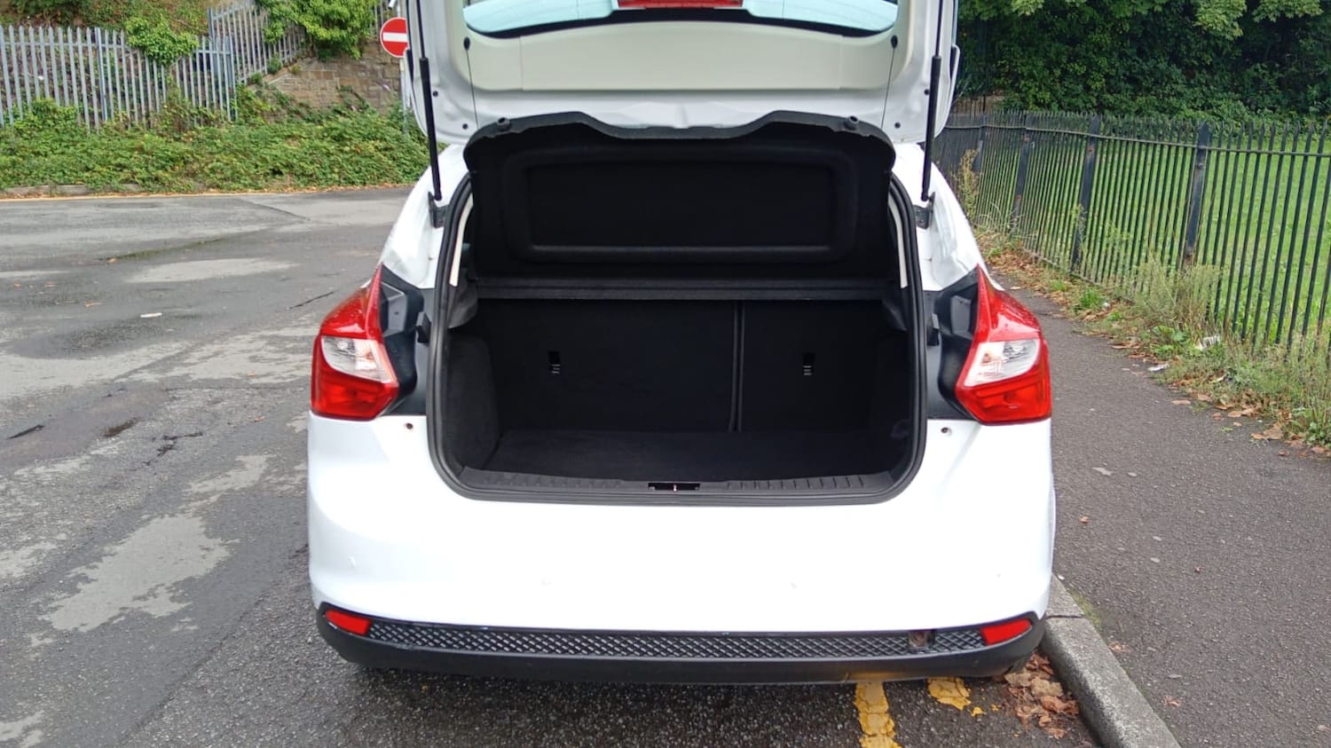2012 12 FORD FOCUS