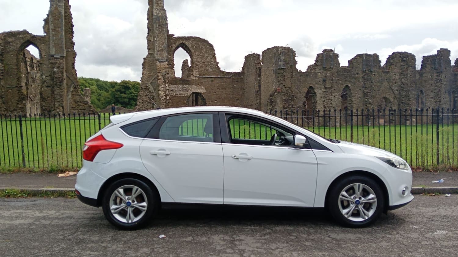 2012 12 FORD FOCUS