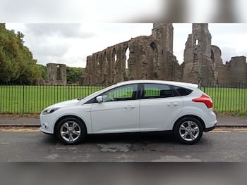 Used Ford Focus 2012 for sale - 79760533: Photo