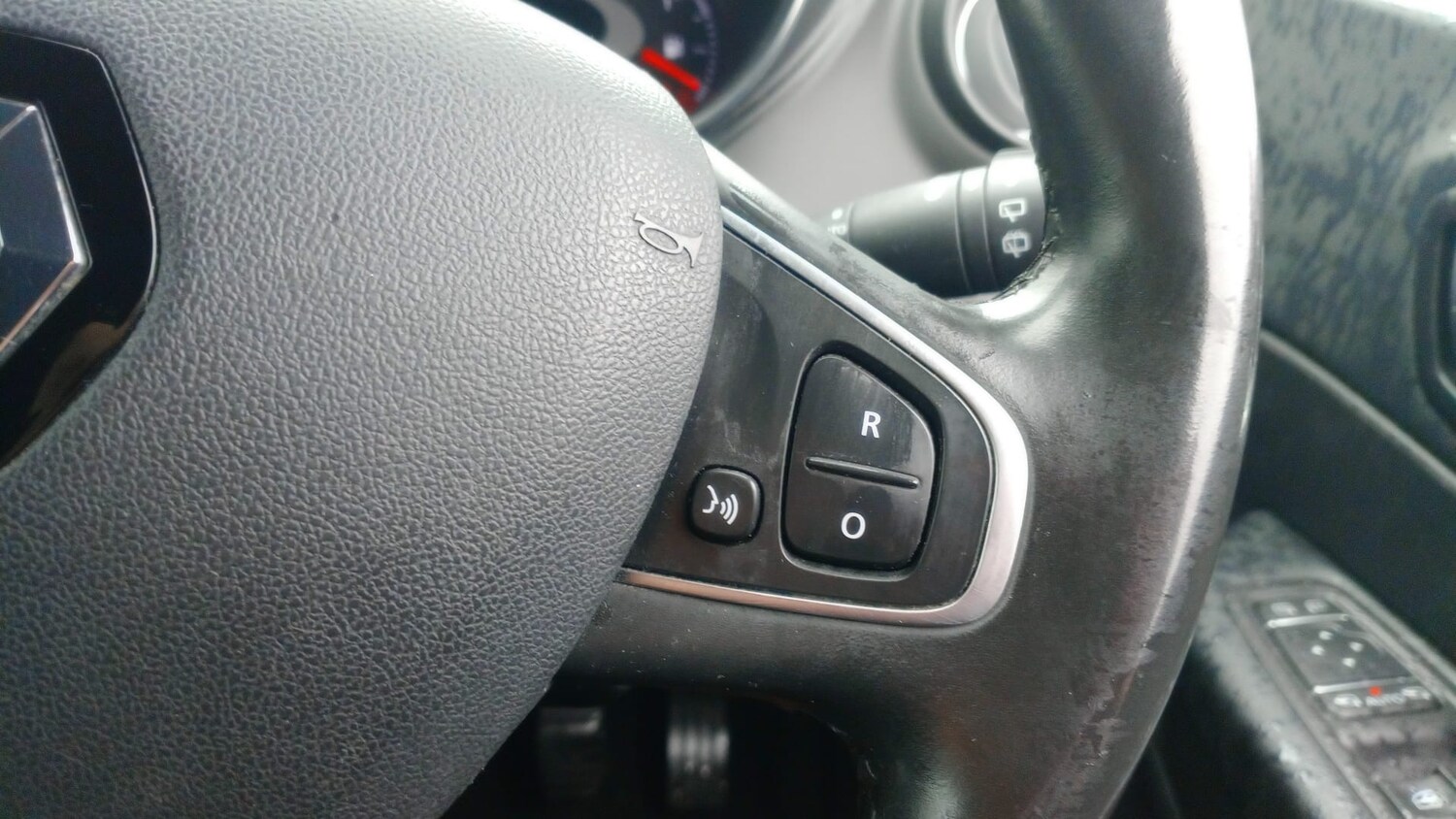 Used Renault Captur 2017 for sale - 77759073: Photo 15