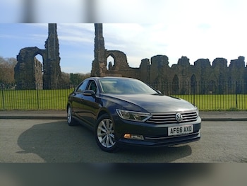 Used Volkswagen Passat 2016 for sale - 78139490: Photo