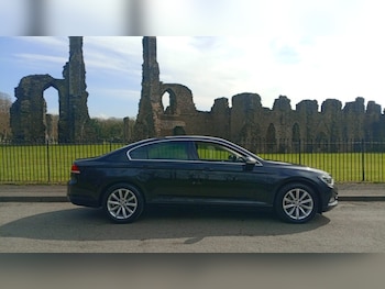 Used Volkswagen Passat 2016 for sale - 78139490: Photo