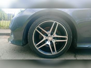 Used Mercedes-Benz E Class 2015 for sale - 78485889: Photo