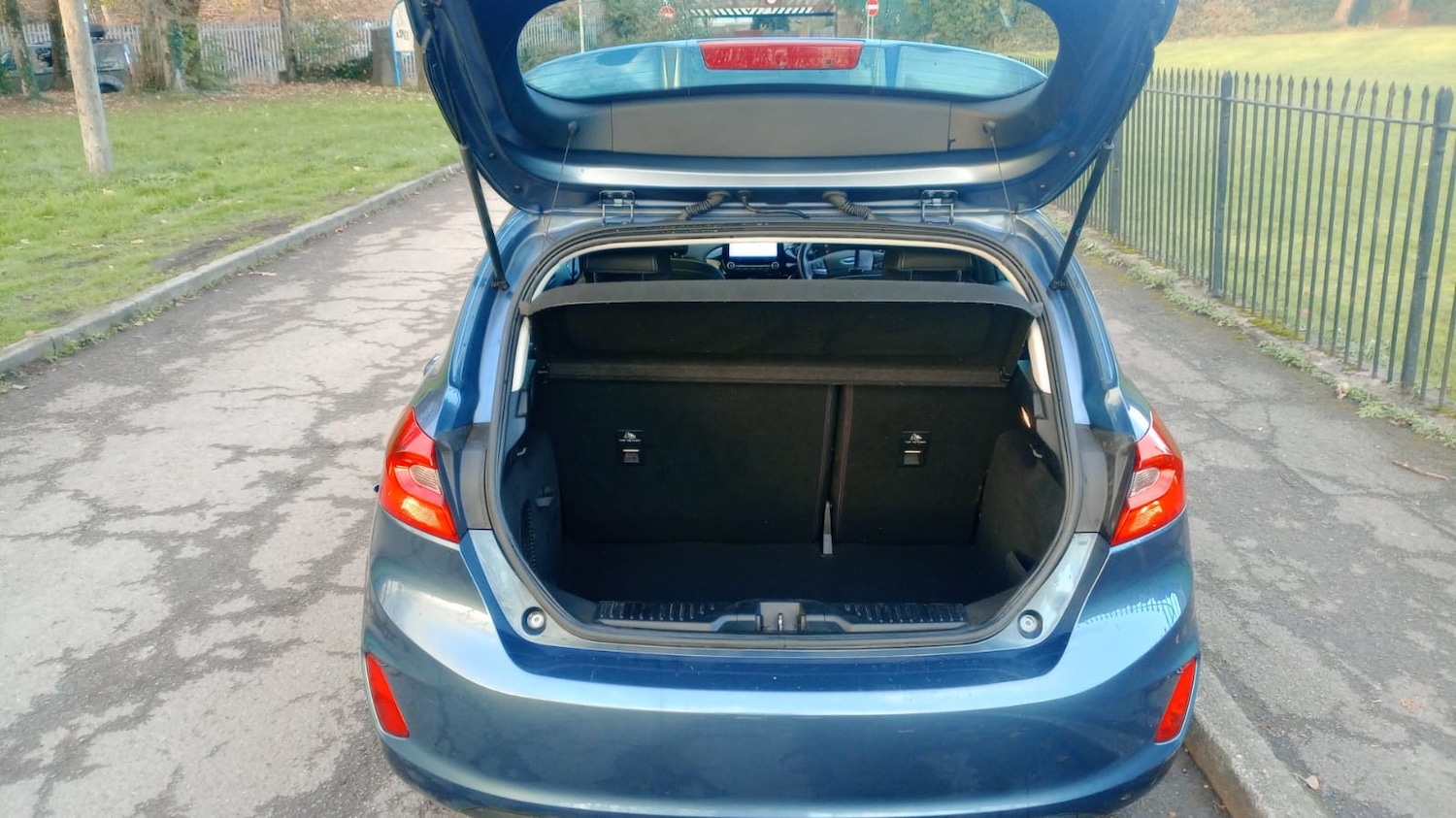 Used Ford Fiesta 2018 for sale - 76649639: Photo 19