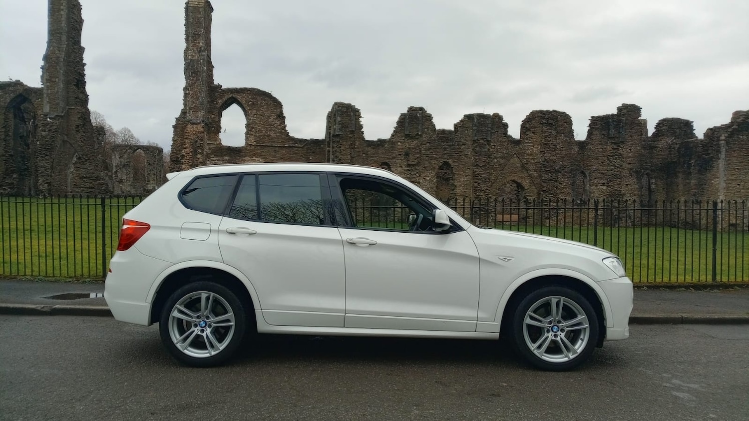 Used BMW X3 2012 for sale - 77663381: Photo 2