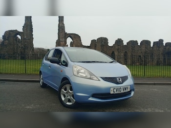 Used Honda Jazz 2010 for sale - 77579844: Photo