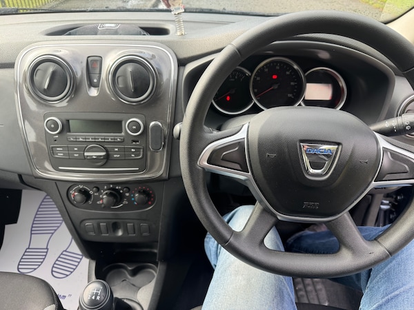 Used Dacia Sandero Stepway 2017 for sale - 75760944: Photo 10