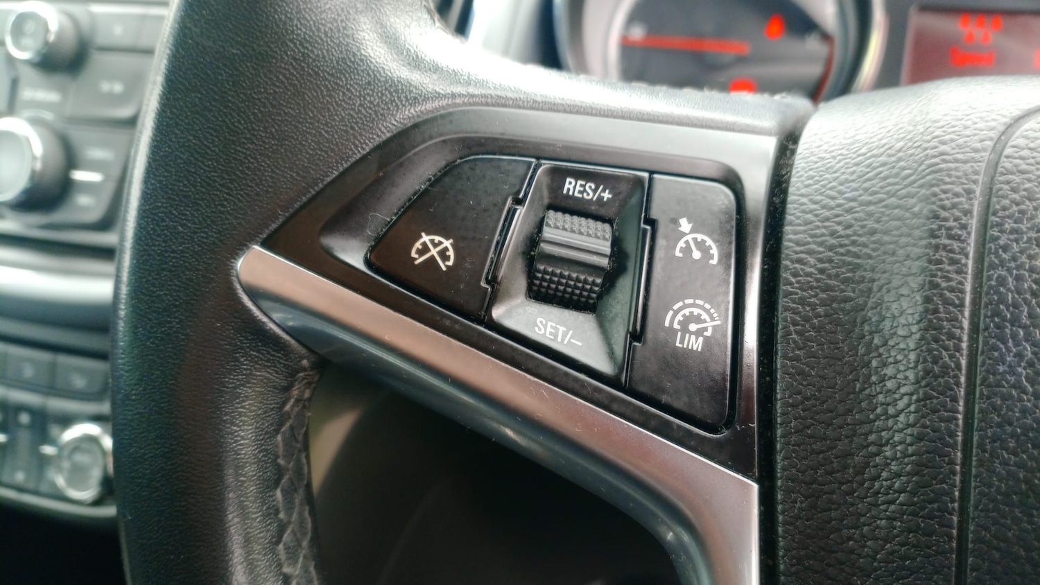 Used Vauxhall Zafira 2014 for sale - 77759407: Photo 11