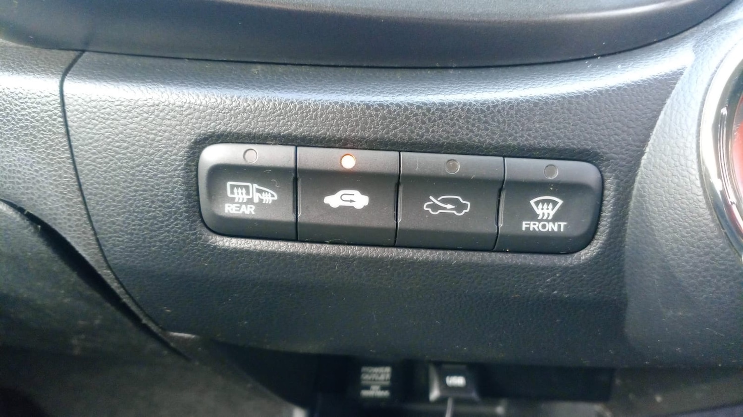 Used Honda Jazz 2014 for sale - 76230929: Photo 14