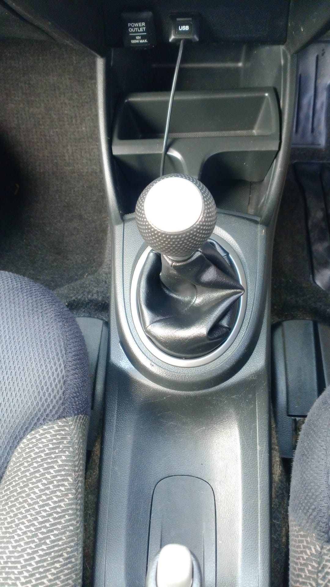 Used Honda Jazz 2014 for sale - 76230929: Photo 15