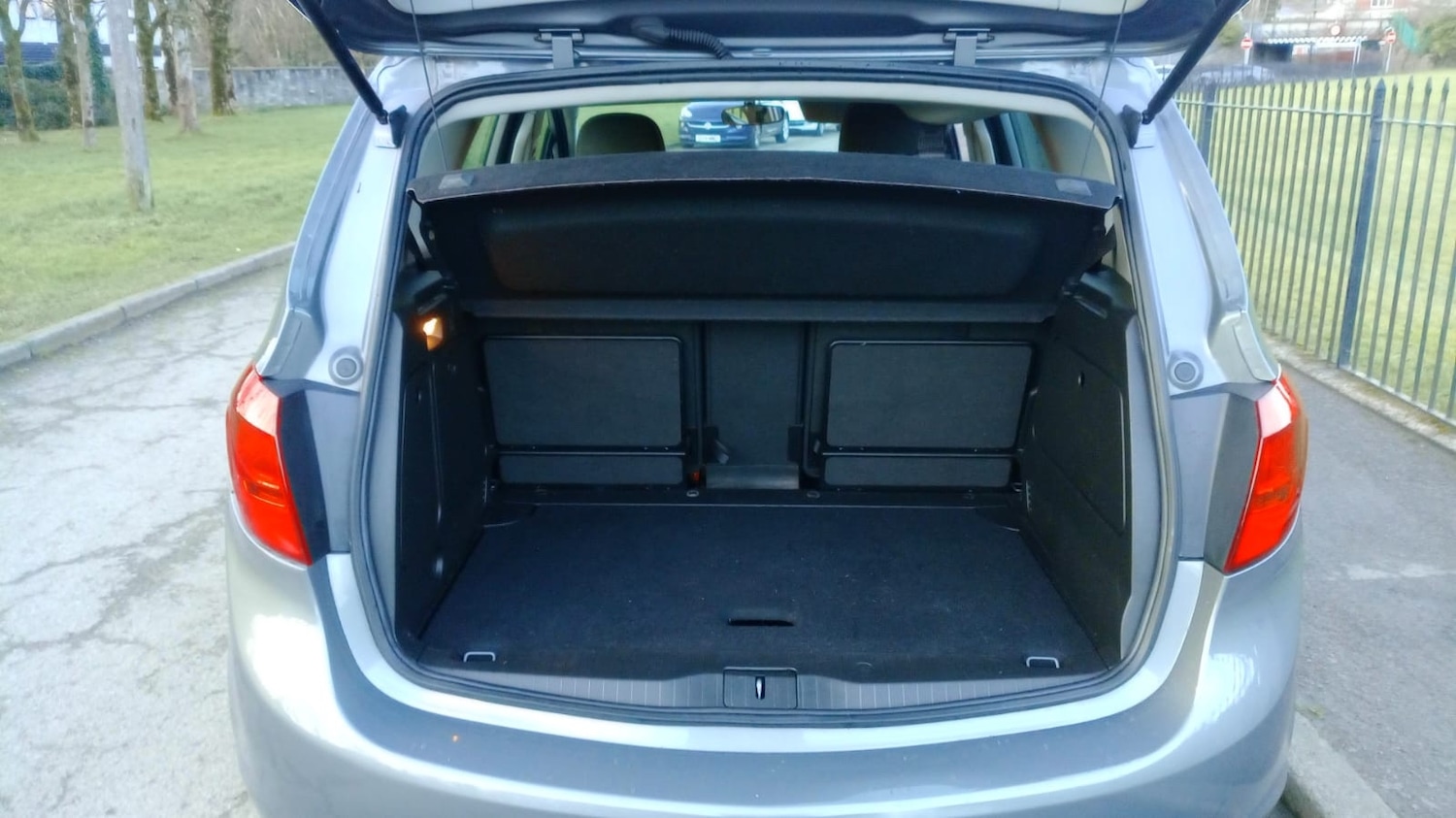 Used Vauxhall Meriva 2017 for sale - 77354003: Photo 18