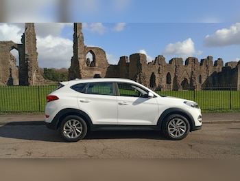 Used Hyundai TUCSON 2017 for sale - 77831972: Photo