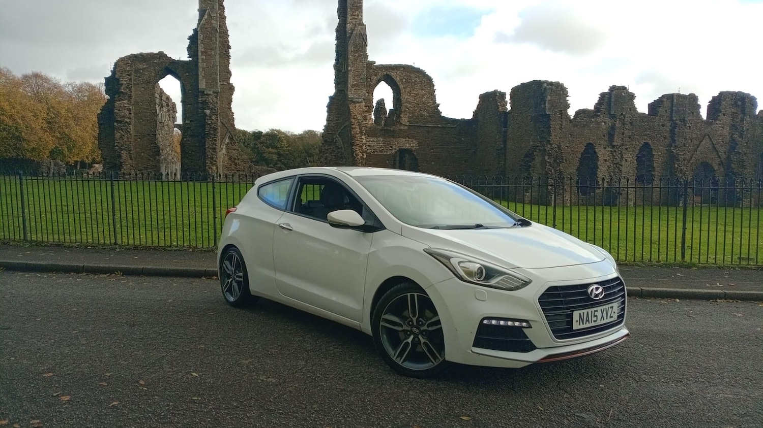 Used Hyundai i30 2015 for sale - 76364901: Photo 1