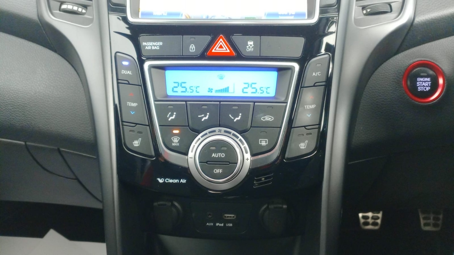 Used Hyundai i30 2015 for sale - 76364901: Photo 14