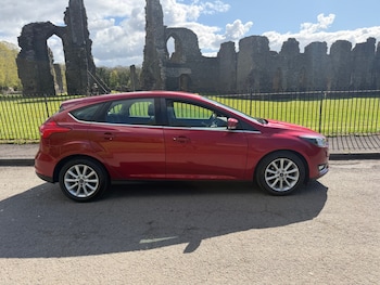 Used Ford Focus 2015 for sale - 78266435: Photo