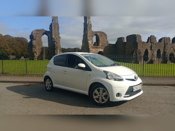 Toyota - AYGO