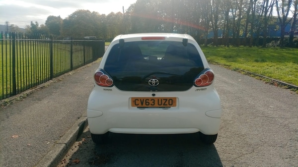 Used Toyota AYGO 2013 for sale - 76206609: Photo 5