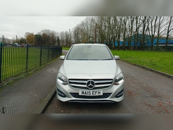 Used Mercedes-Benz B Class 2015 for sale - 76541163: Photo