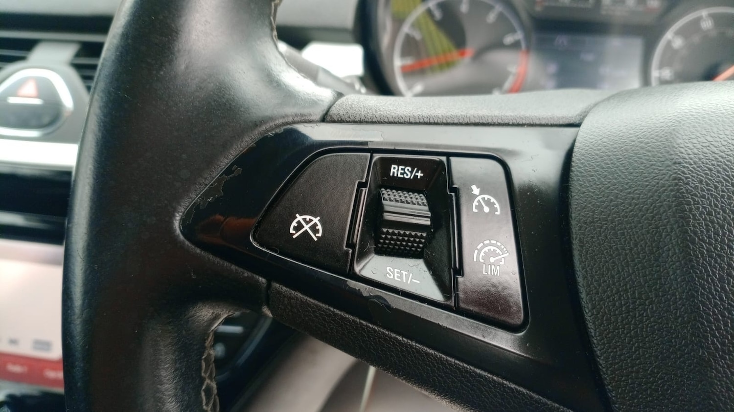 Used Vauxhall Corsa 2015 for sale - 78197761: Photo 11