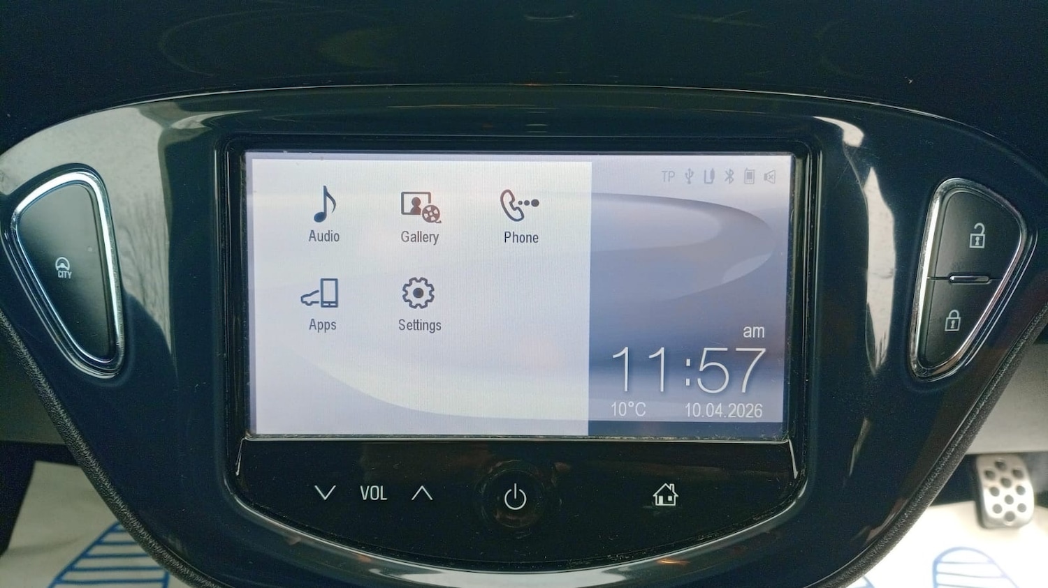 Used Vauxhall Corsa 2015 for sale - 78197761: Photo 15