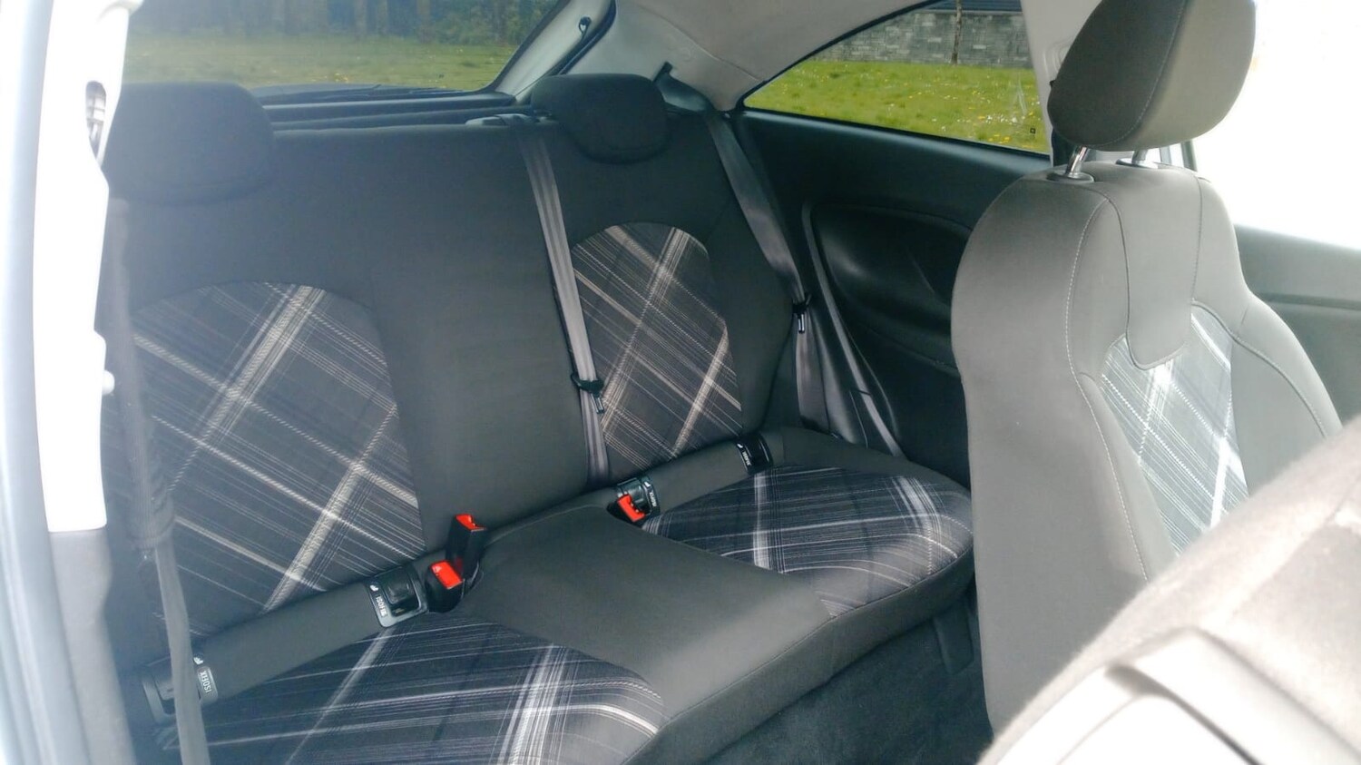 Used Vauxhall Corsa 2015 for sale - 78197761: Photo 9