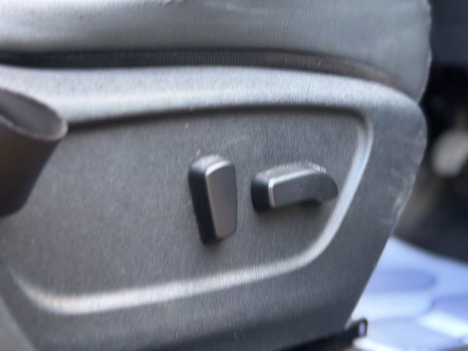 Vehicle 33