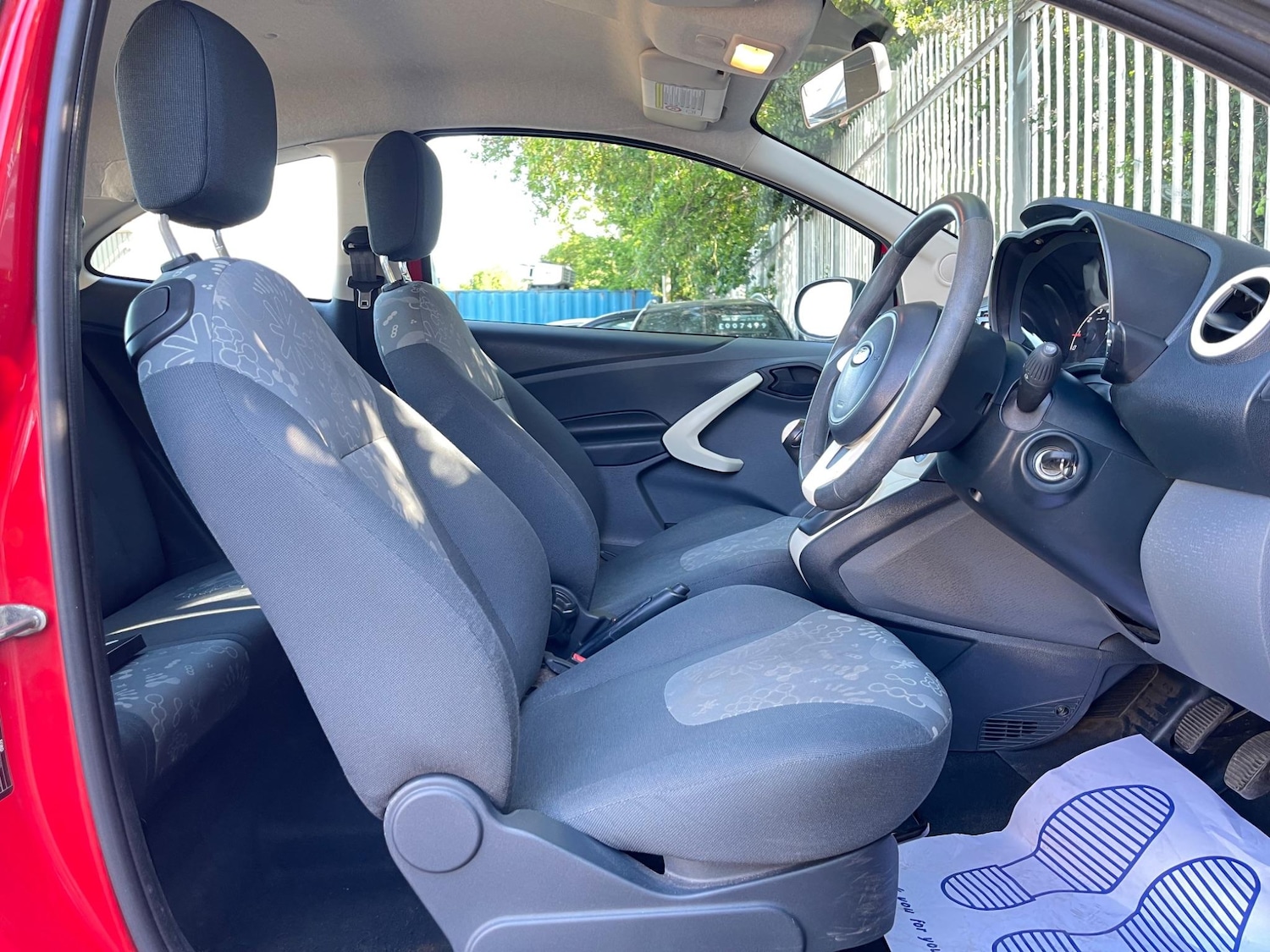 Vehicle 28
