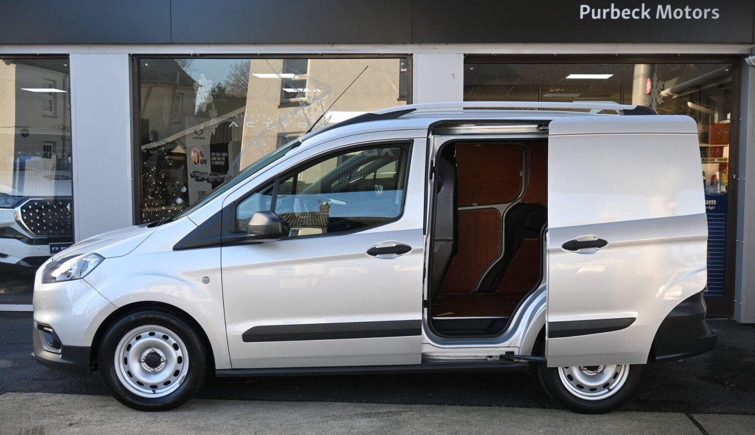 Used Ford Transit Courier 2022 for sale - 77344072: Photo 9