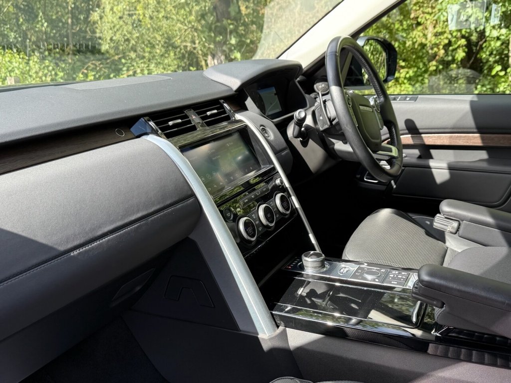 Used Land Rover Discovery 2018 for sale - 75831799: Photo 42