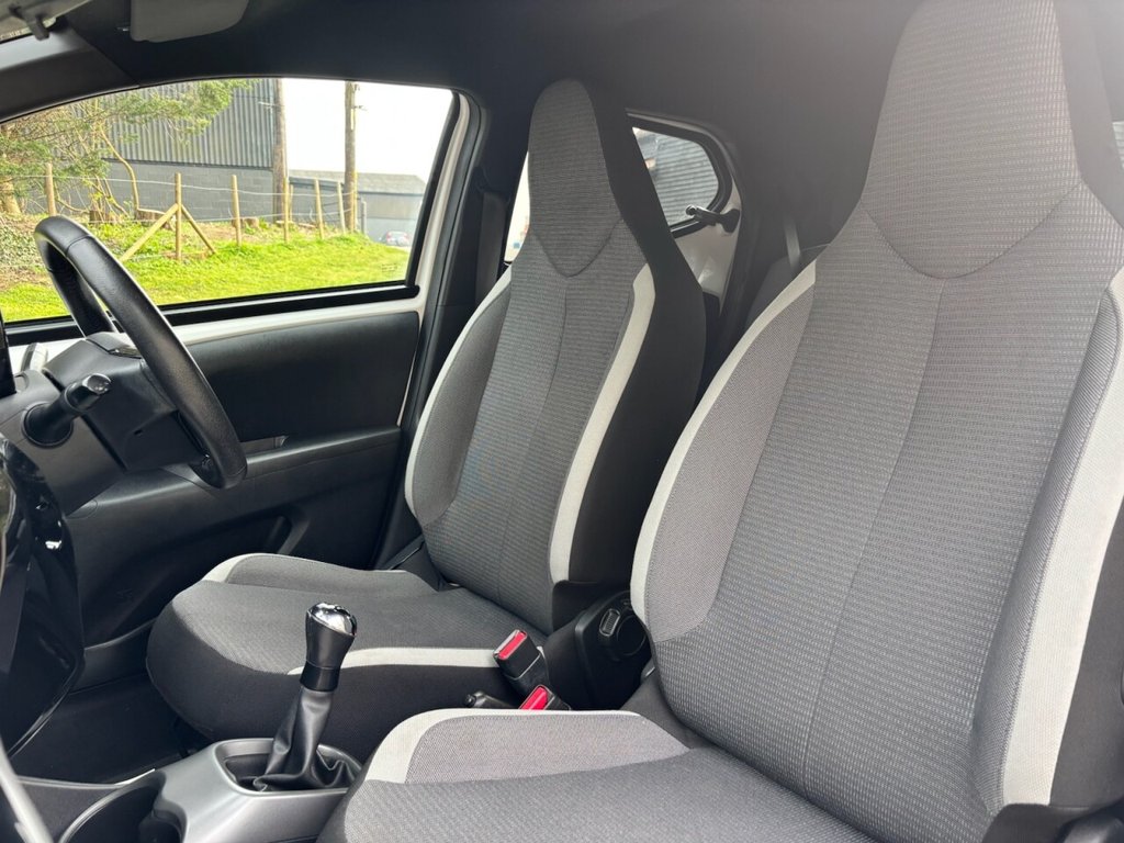 Used Toyota AYGO 2021 for sale - 78030117: Photo 30