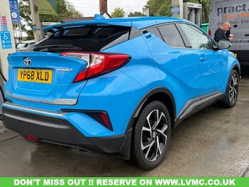 Used Toyota C-HR 2018 for sale - 79778335: Photo