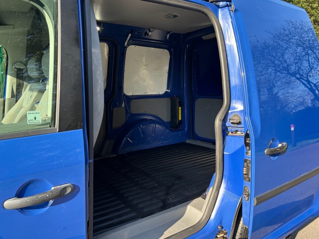 Used Volkswagen Caddy 2009 for sale - 77835309: Photo 24